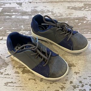 Stride Rite MACI Sneakers